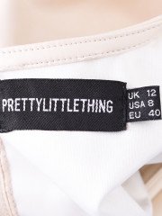 PrettyLittleThing - Rövid derekú blúz, 40